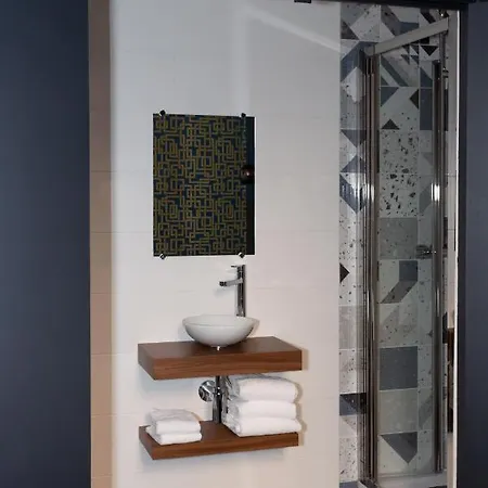 Babbu 2* Μπαστιά