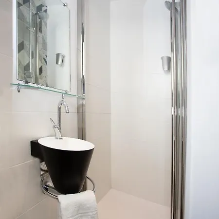 Ξενοδοχείο Babbu Μπαστιά