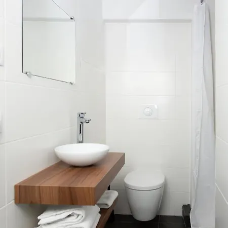 Babbu Μπαστιά